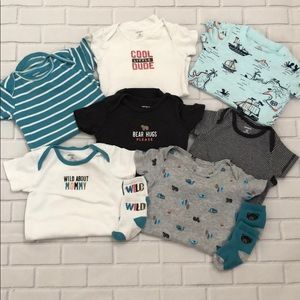 💥SOLD💥Onesie Bundle by Carters